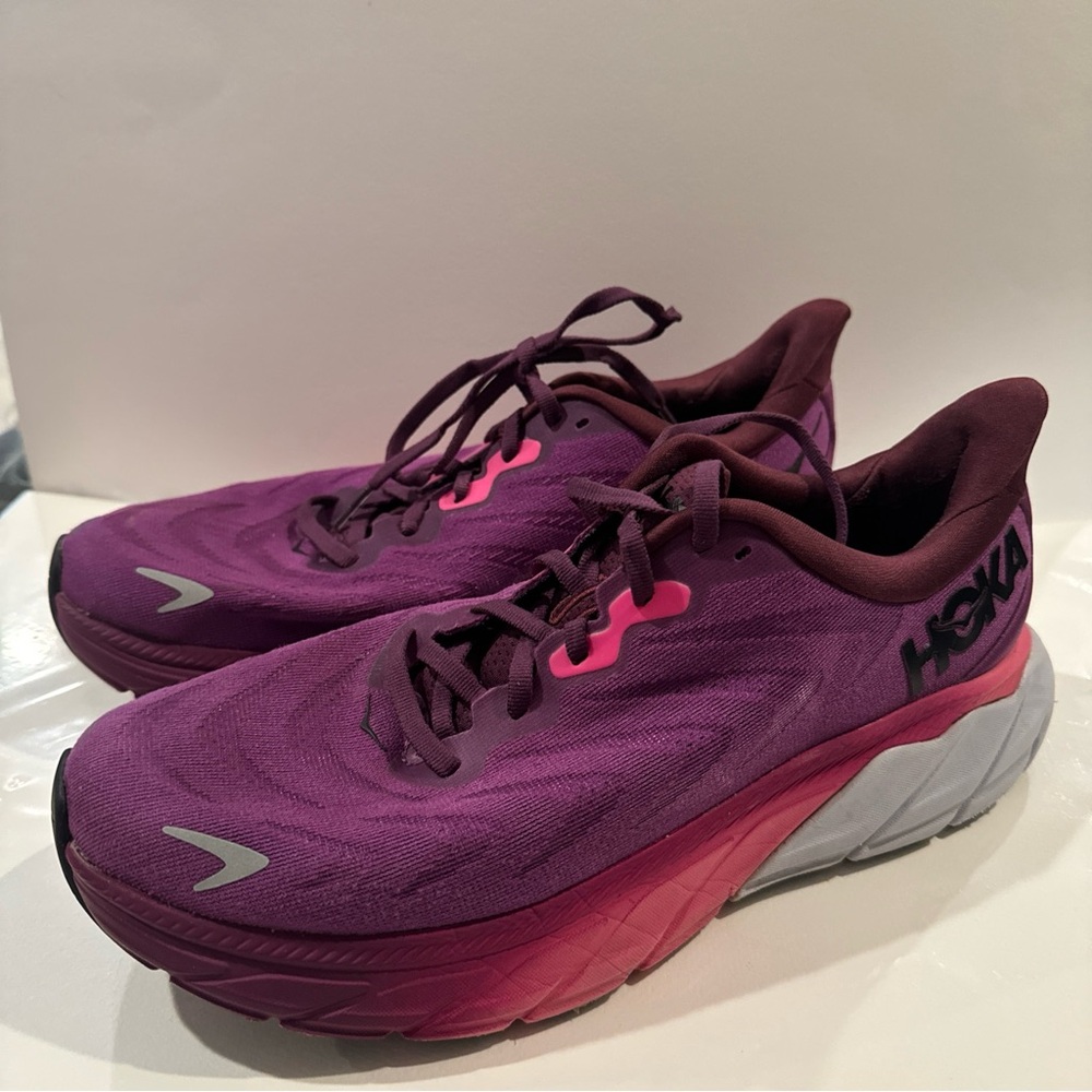 HOKA One One Arahi 6 W 9.5